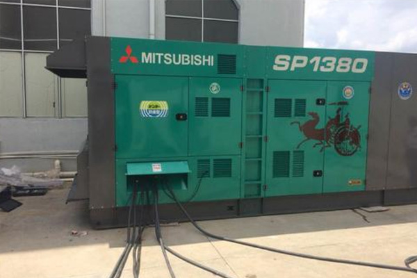 会宁为什么有些柴油发电机组的输出电压可以调节？