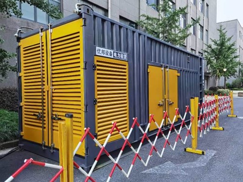 会宁如何使用转速表检查发动机的转速？